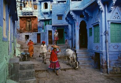 पुराना शहर – किसी पुरानी फोटो एलबम सा `