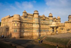 Gwalior Fort: Turquoise Tales of Unconquerable Kings of Bharat